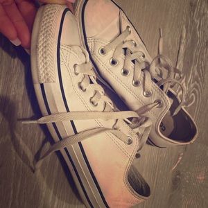 White leather converse ❤️